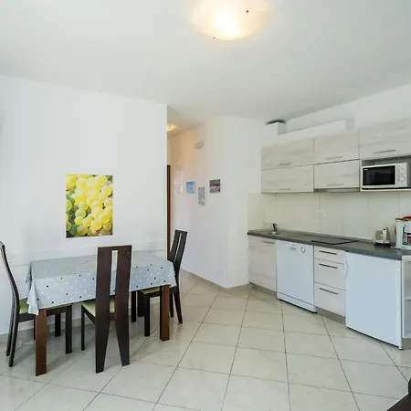 Samba - Luxury One-bedroom With Balcony And Sea View Lägenhet