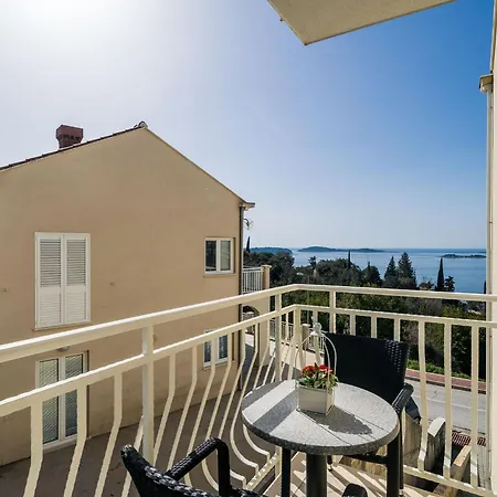 Apartman Samba - Luxury One-bedroom With Balcony And Sea View *