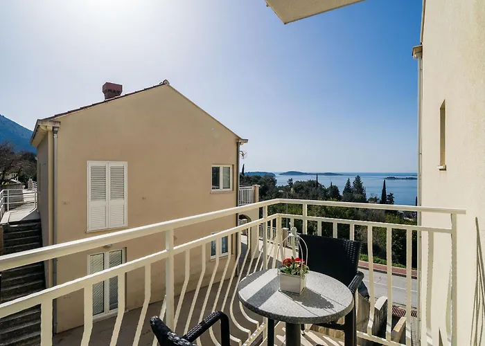 Apartman Samba - Luxury One-bedroom With Balcony And Sea View *