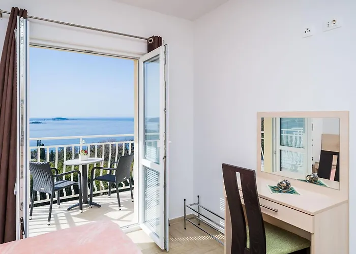 Samba - Luxury One-bedroom With Balcony And Sea View * Mlini