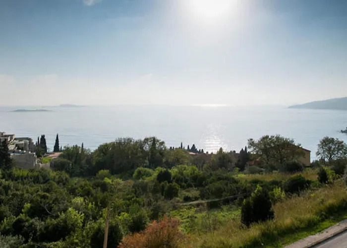 Samba - Luxury One-bedroom With Balcony And Sea View *