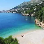 Samba - Luxury One-bedroom With Balcony And Sea View Apartment