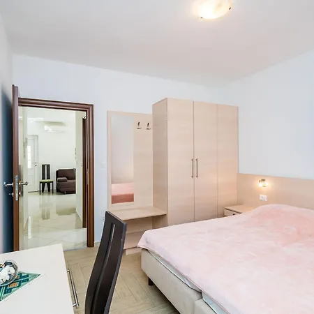 Samba - Luxury One-bedroom With Balcony And Sea View *