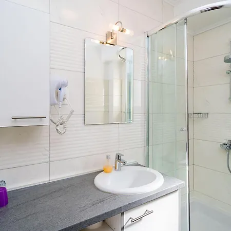 Samba - Luxury One-bedroom With Balcony And Sea View * Mlini