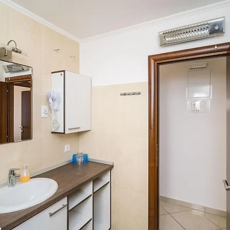 Samba - Luxury One-bedroom With Balcony And Sea View Mlini