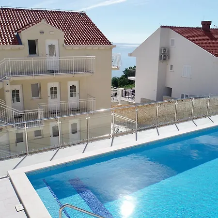 Apartment Samba - Luxury One-bedroom With Balcony And Sea View *