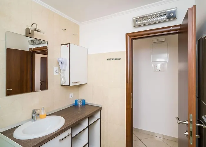 Samba - Luxury One-bedroom With Balcony And Sea View Mlini